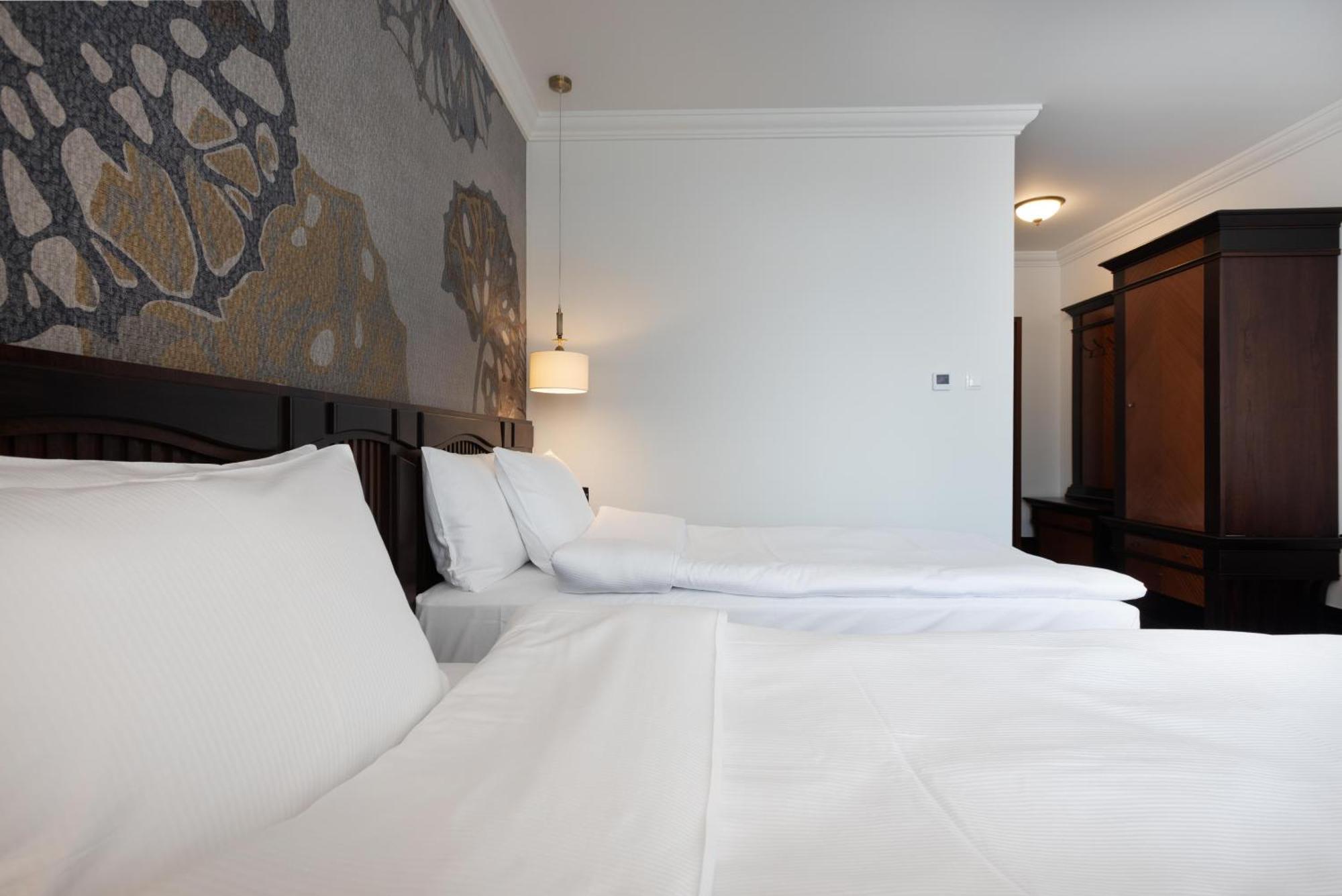Brovaria Hotel Stary Rynek - Old Town Square Hotel 3*