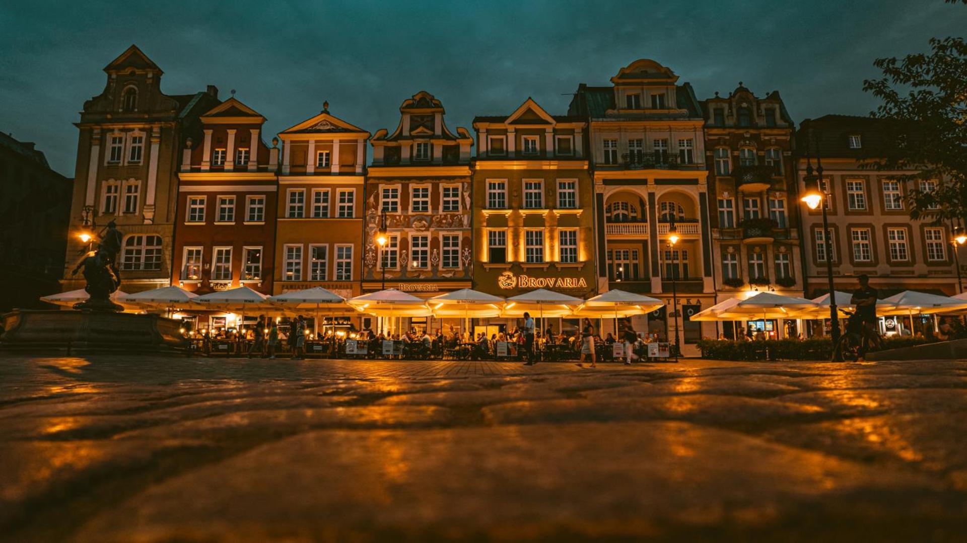 Brovaria Hotel Stary Rynek - Old Town Square Hotel